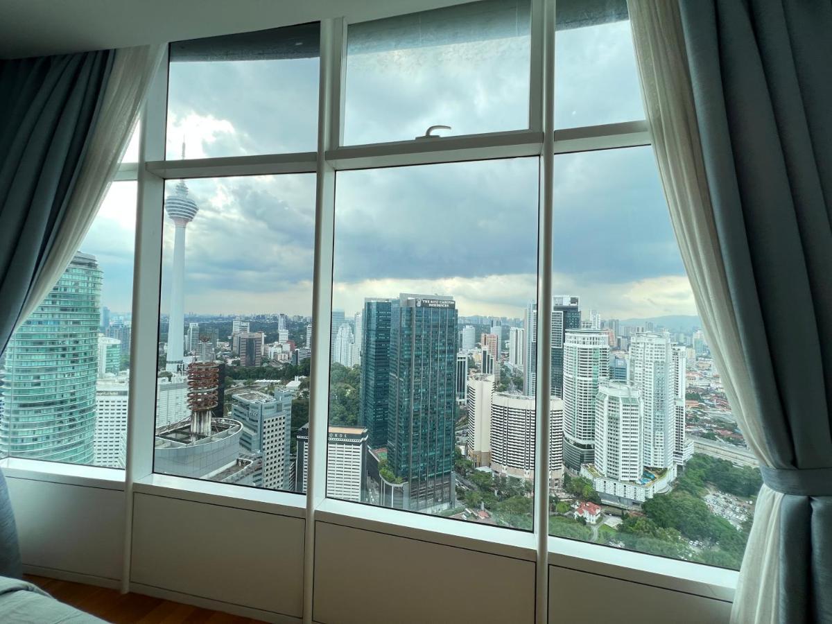 Sky Suites Klcc By Pnut Kuala Lumpur Exterior photo